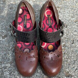 Morenatom Couture Leather Shoes Size 7B